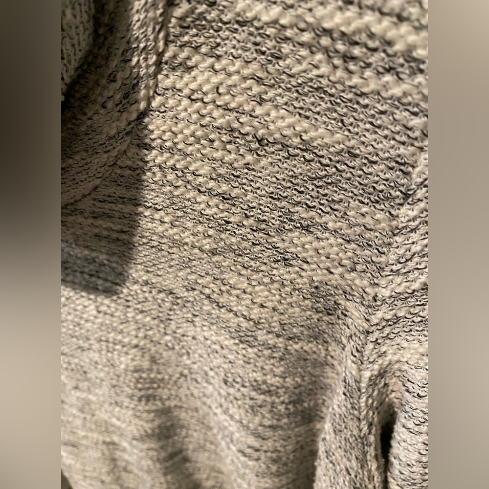 Loft sweater size medium - Picture 2 of 3